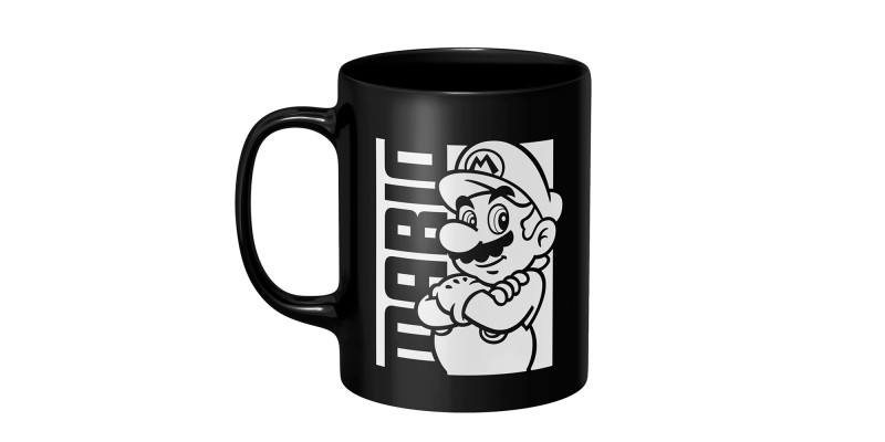 Taza negra de Mario